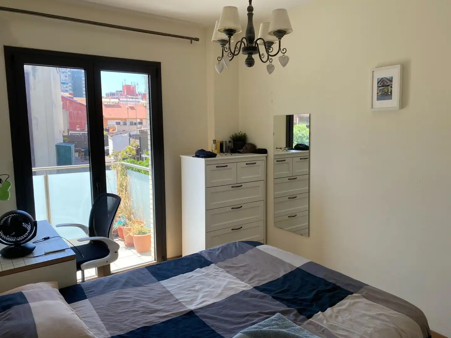 Dormitori de Apartament en venda en Barcelona