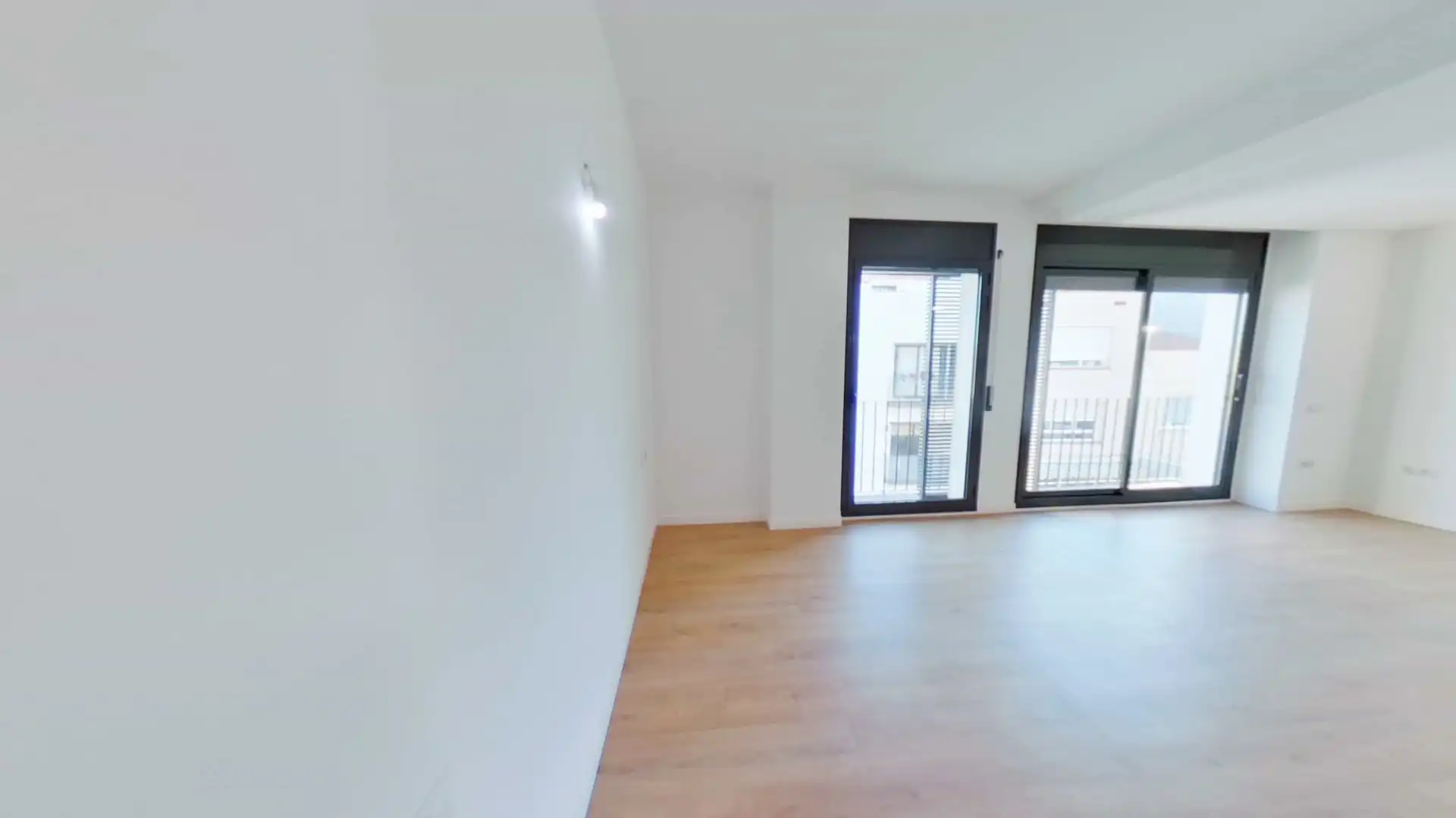 Study for sale in Terrassa  with Parquet flooring