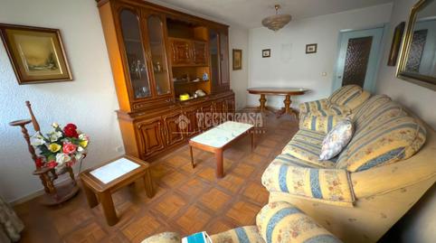 Foto 2 de Pis en venda a Orcasitas,  Madrid Capital