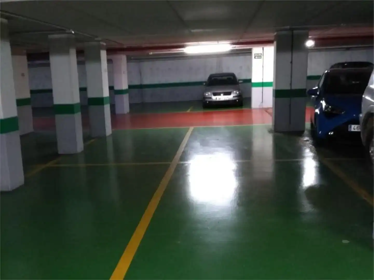 Aparcament de Garatge de lloguer en  Logroño