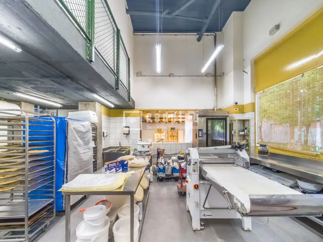 Cocina de Local en venta en Alcorcón
