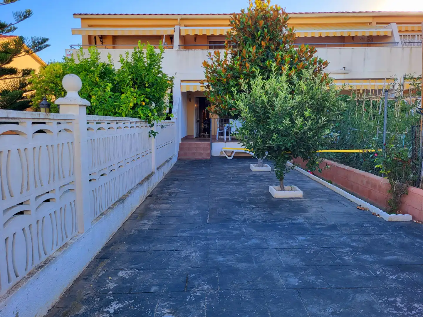 Jardín de Casa adosada en venta en Creixell con Aire acondicionado, Calefacción y Jardín privado