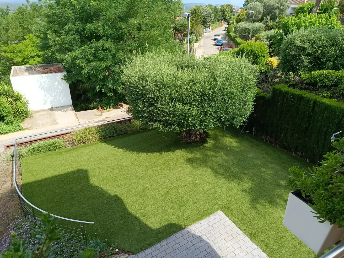 Jardí de Casa adosada en venda en Girona amb Aire condicionat, Calefacció i Jardí privat