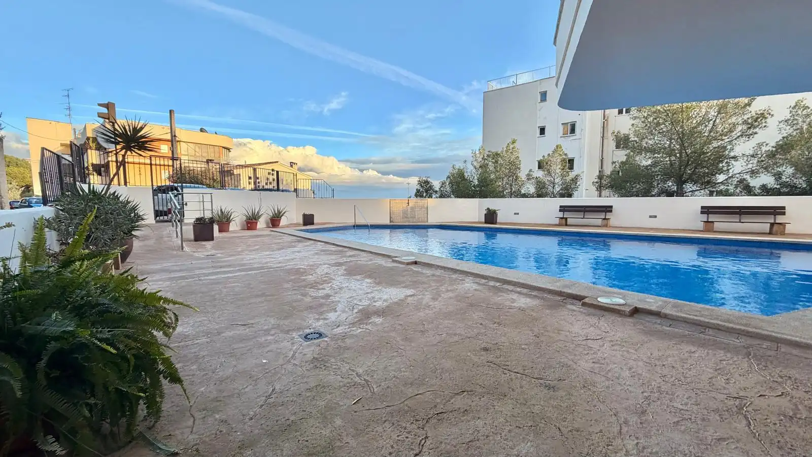 Piscina de Pis en venda en  Palma de Mallorca amb Aire condicionat, Terrassa i Piscina comunitària