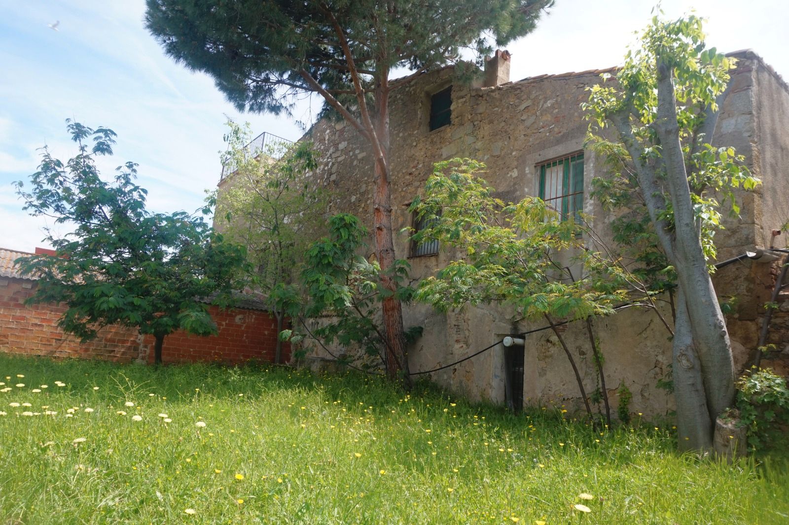 Country house for sale in Pinemar