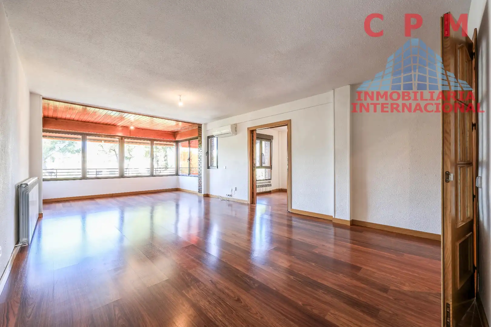Sala d'estar de Pis de lloguer en Las Rozas de Madrid amb Aire condicionat, Calefacció i Parquet