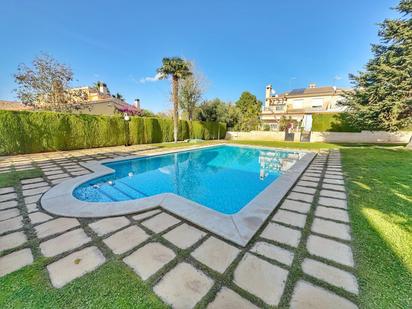 Swimming pool of Single-family semi-detached for sale in Petrer  with Heating, Private garden and Terrace