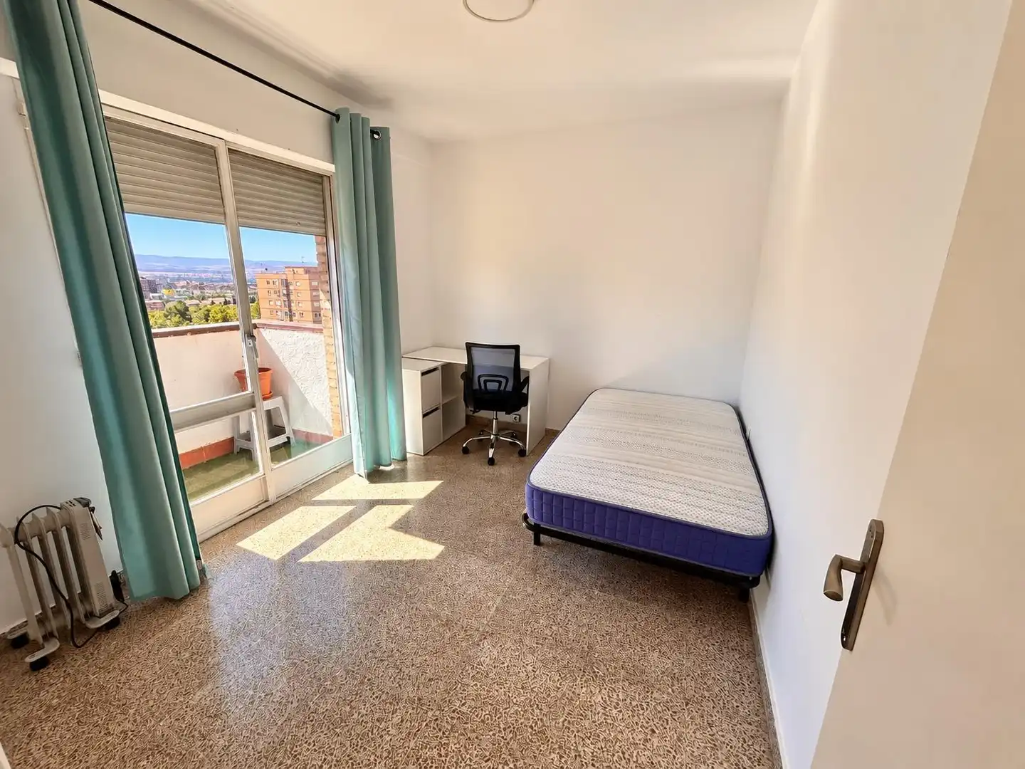 Habitación de Piso para compartir en Norte