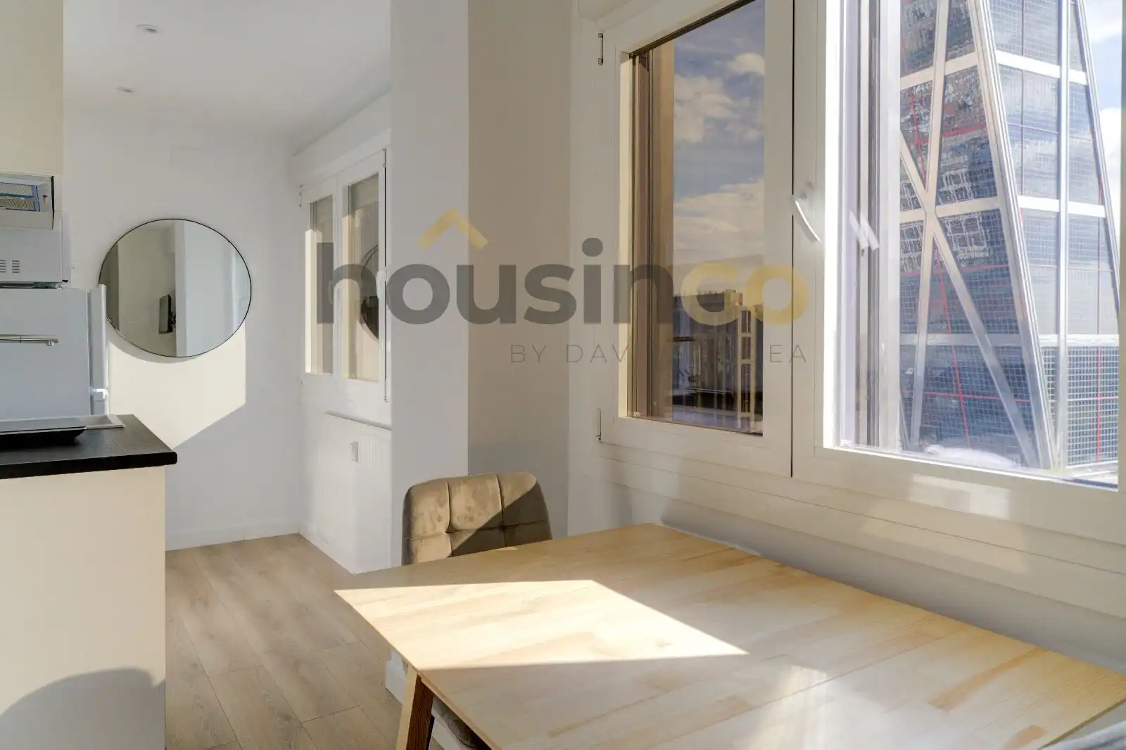 Sala de estar de Apartamento de alquiler en Madrid con Aire acondicionado, Calefacción y Amueblado