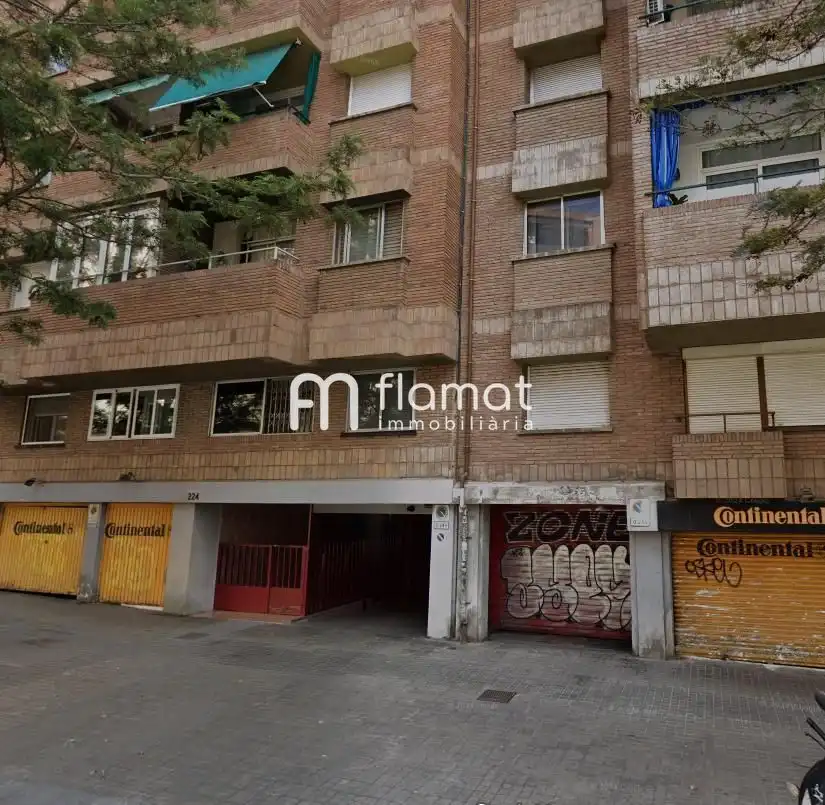 Exterior view of Garage for sale in Barcelona