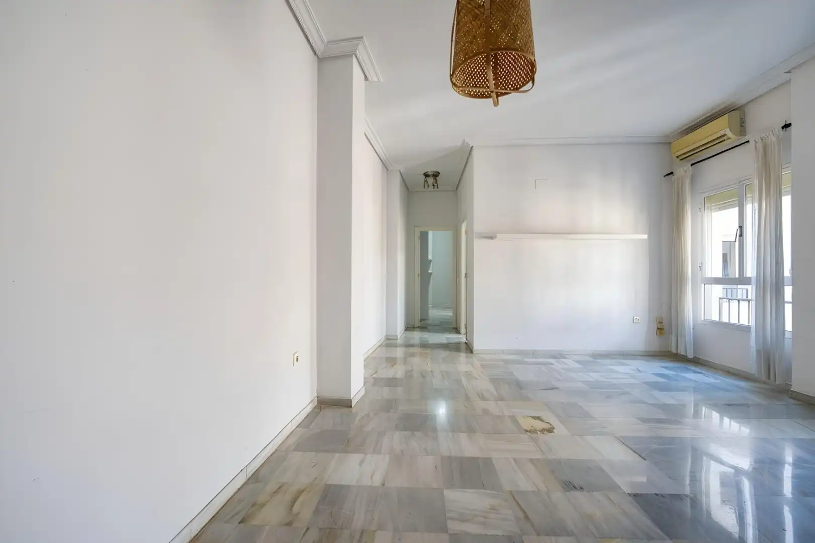 Flat for sale in Sevilla