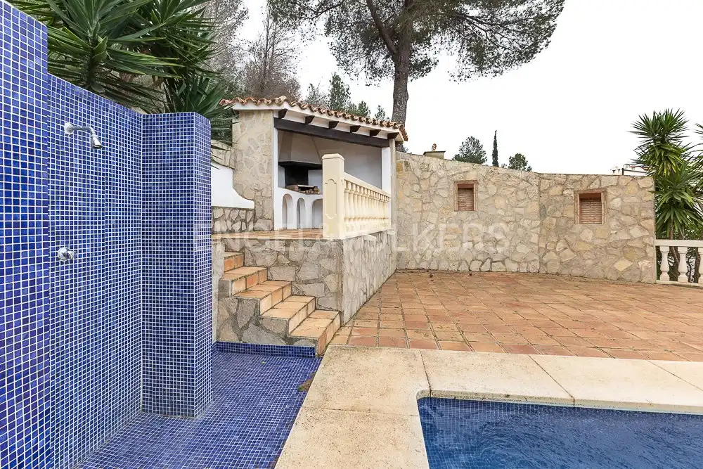 Vista exterior de Casa o xalet en venda en Dénia amb Aire condicionat, Calefacció i Jardí privat