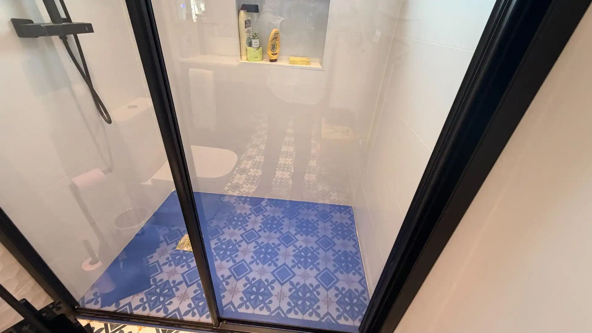 Badezimmer von Haus oder Chalet zum Verkauf in Elche / Elx mit Klimaanlage, Heizung und Privatgarten
