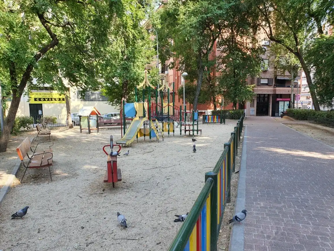 Außenansicht von Wohnung zur Miete in Madrid