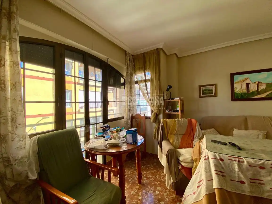 Sala d'estar de Pis en venda en Úbeda amb Aire condicionat i Calefacció