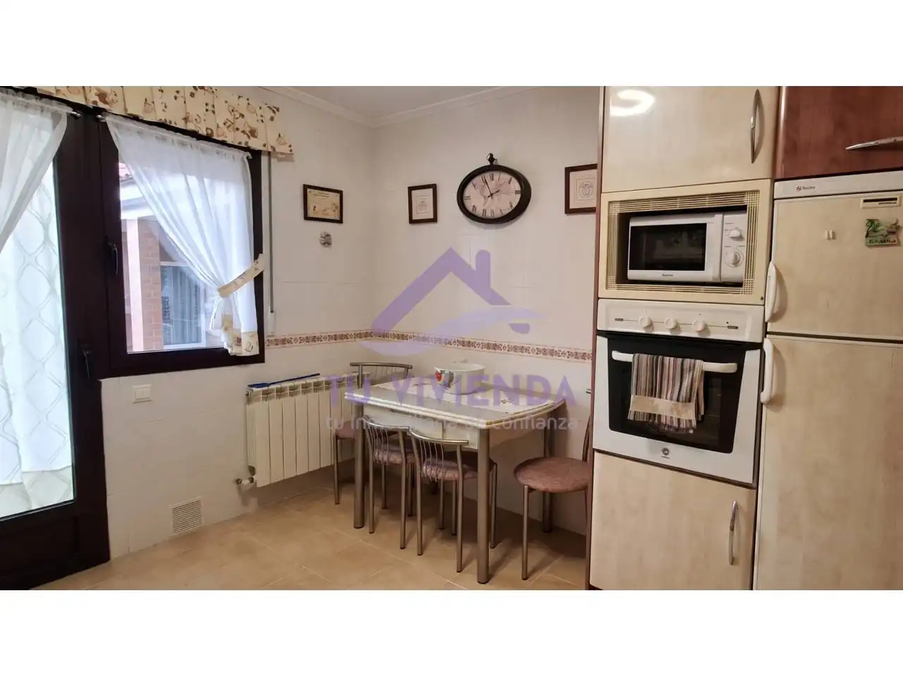 Kitchen of Detached homes for rent in Valdestillas  with Heating, Private garden and Terrace