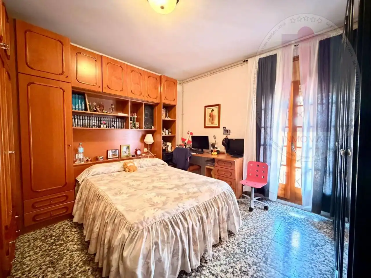 Habitación de Casa adosada en venta en Sitges con Aire acondicionado, Calefacción y Jardín privado