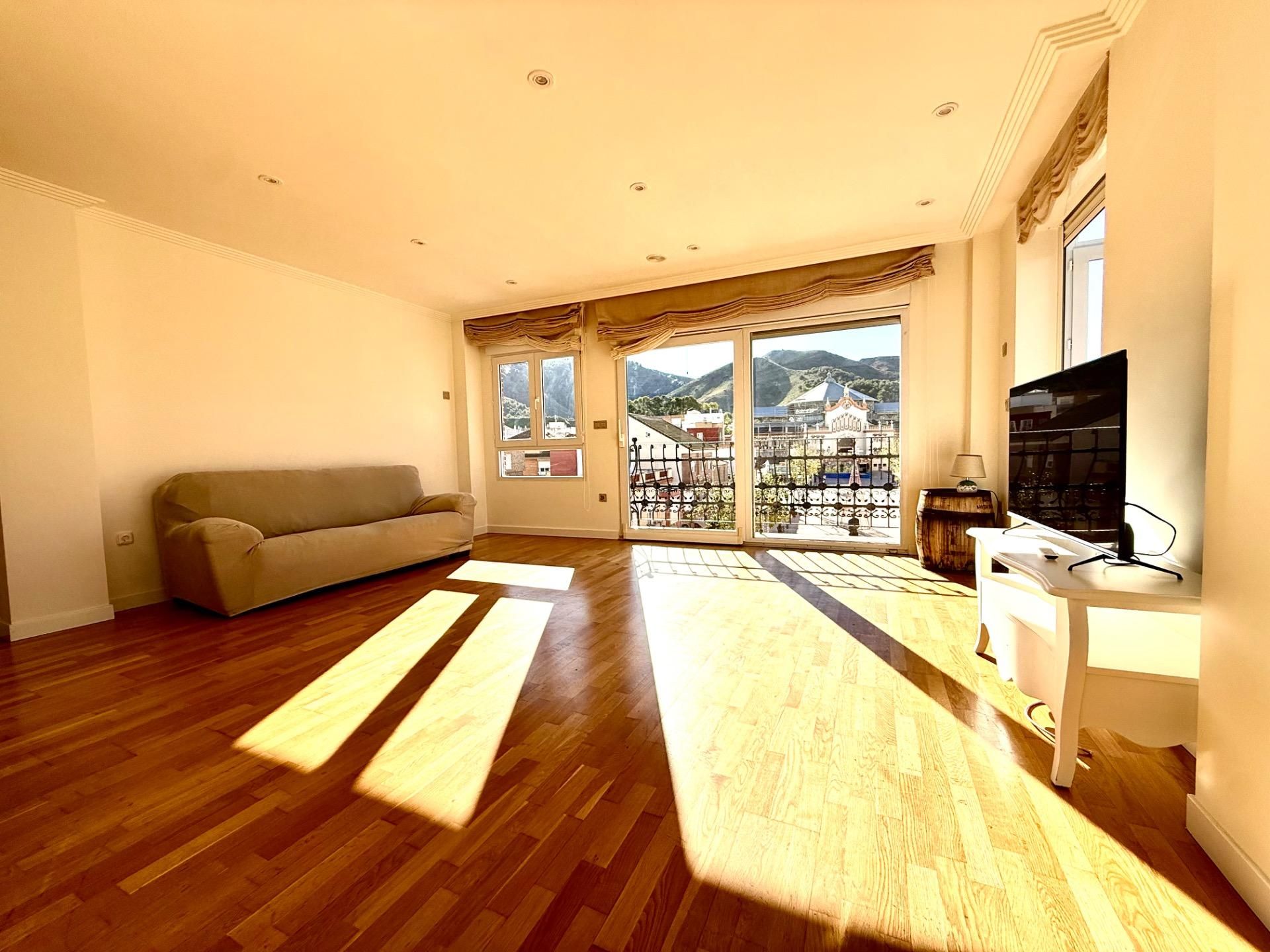 Sala d'estar de Pis en venda en La Unión amb Aire condicionat i Balcó