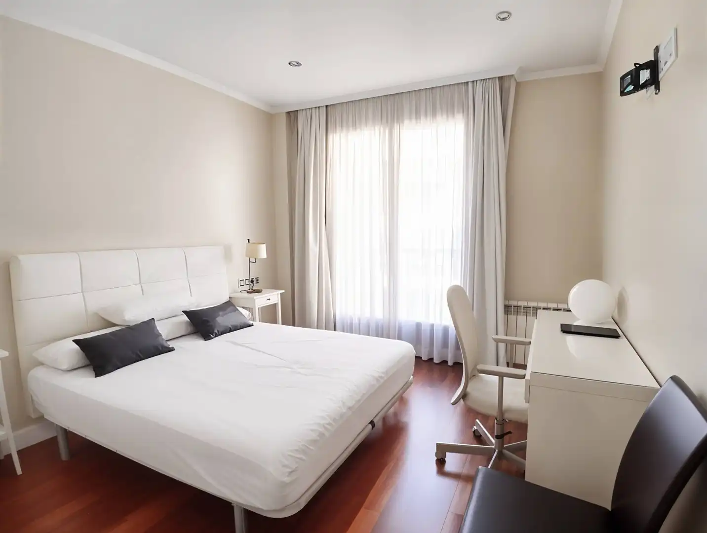 Habitación de Piso de alquiler en Cartagena con Aire acondicionado, Calefacción y Parquet