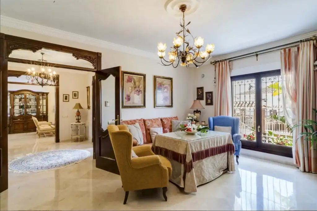 Comedor de Casa o chalet en venta en Alhaurín El Grande con Aire acondicionado, Calefacción y Jardín privado