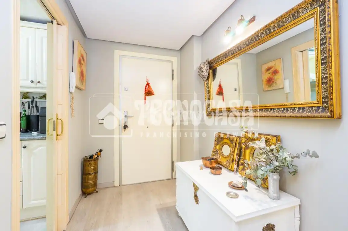 Flat for sale in Coslada  with Heating and Storage room