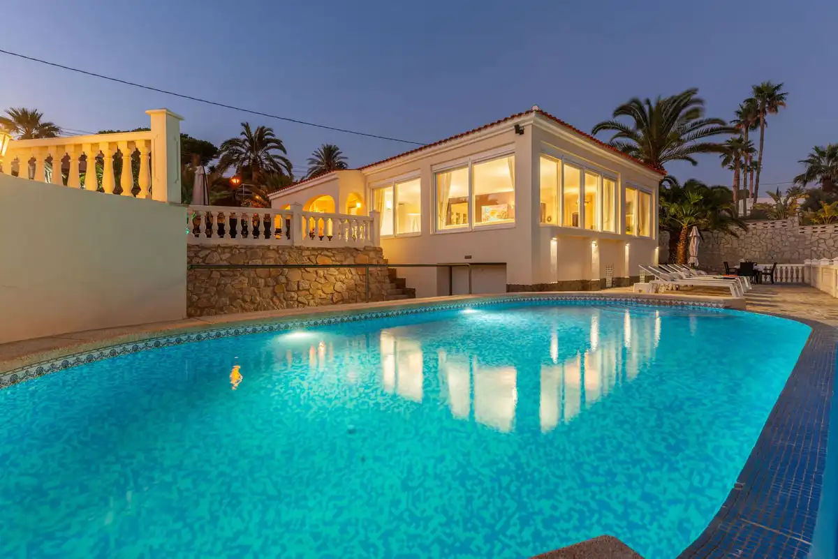 Exterior view of Houses for rent in El Campello  with Terrace, Swimming Pool and Furnished