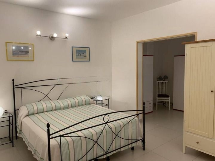 Bedroom of Flat for sale in El Puerto de Santa María  with Air Conditioner, Terrace and Swimming Pool