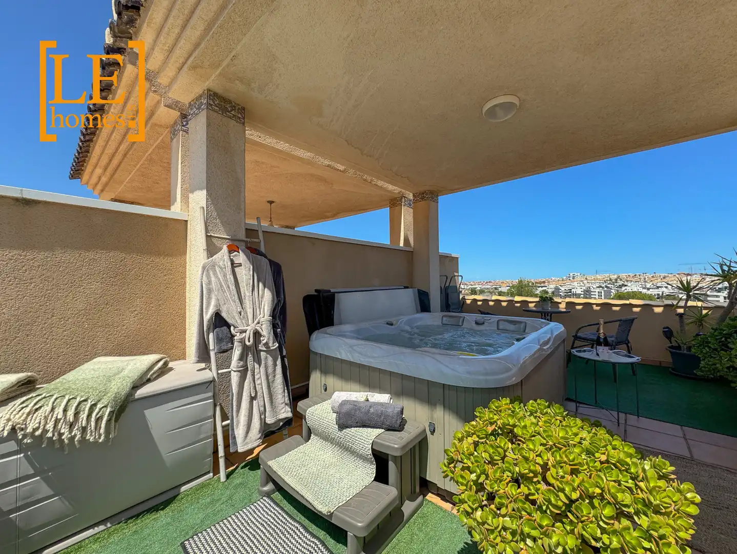 Terrassa de Apartament en venda en Orihuela amb Aire condicionat, Moblat i Forn