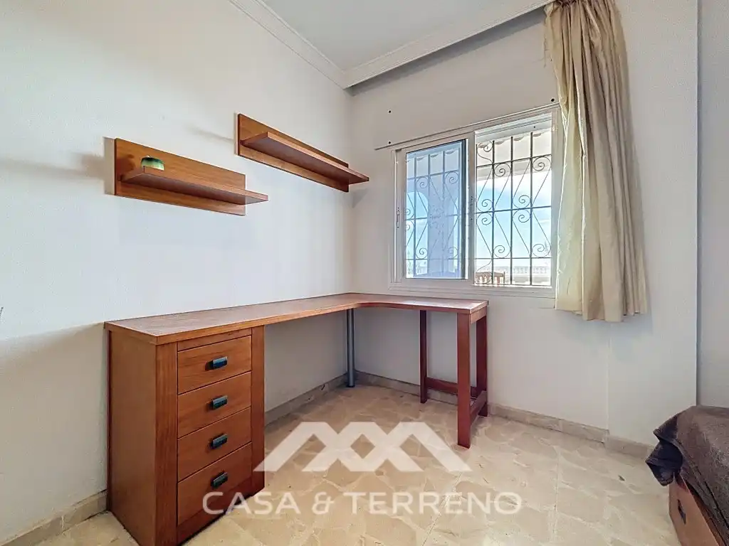 Habitación de Casa o chalet en venta en Vélez-Málaga con Aire acondicionado, Jardín privado y Terraza