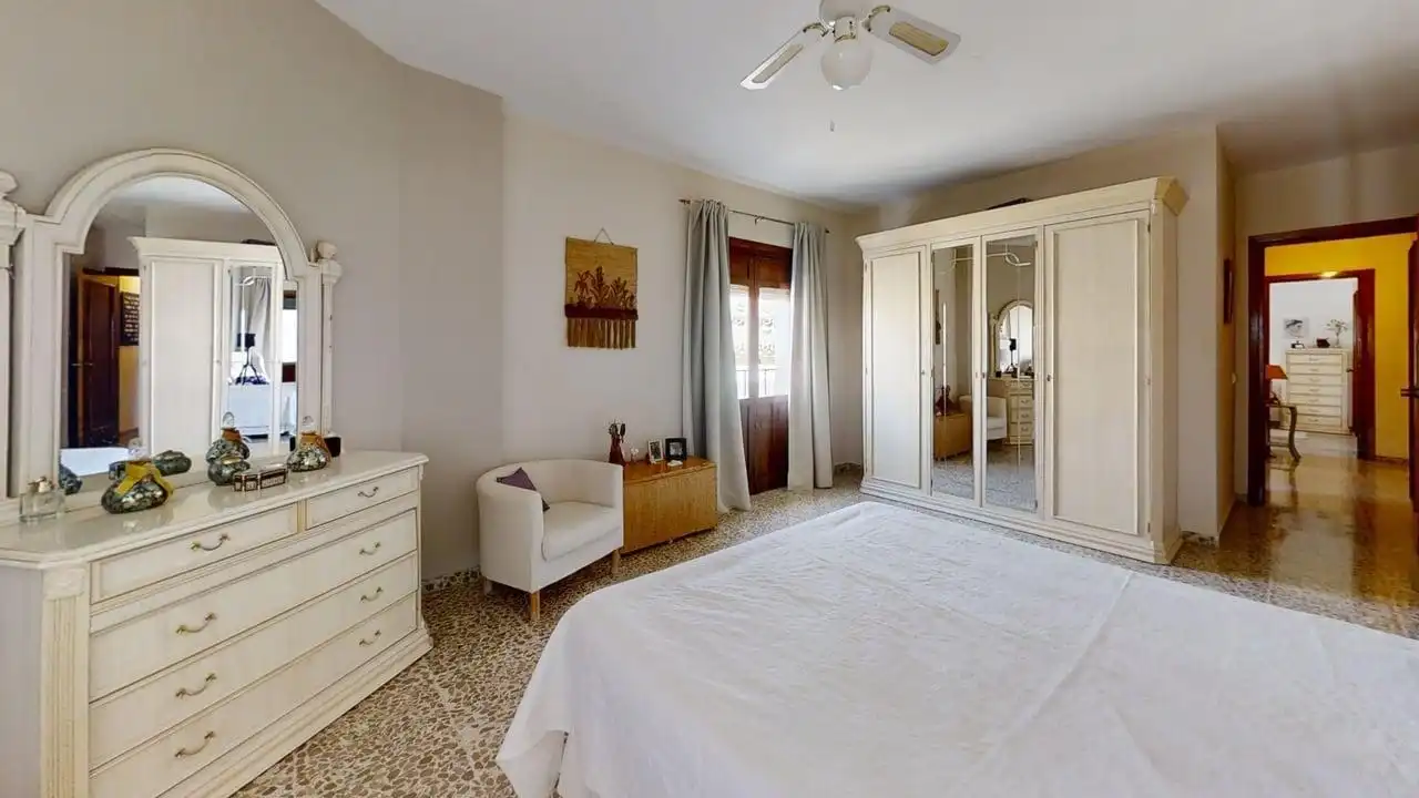 Appartamento con terrazza in vendita a Centro