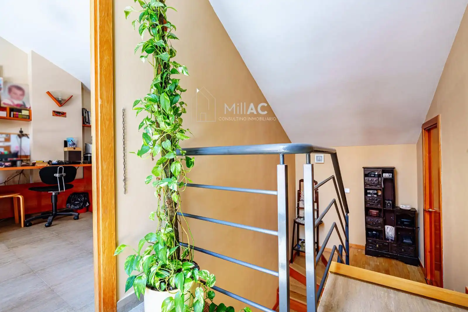 Casa adosada en venta en Madrid con Aire acondicionado, Calefacción y Jardín privado