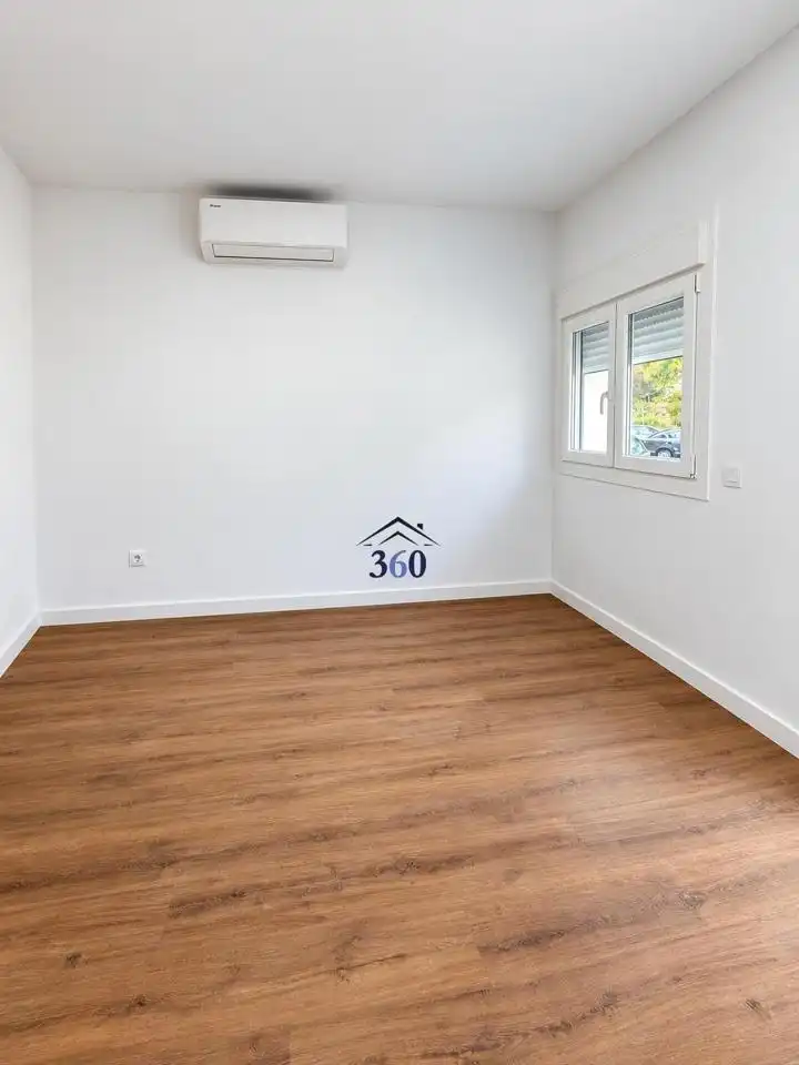 Rez-de-chaussée à vendre à Calle Antonio Floriano Cumbreño, imagen 3