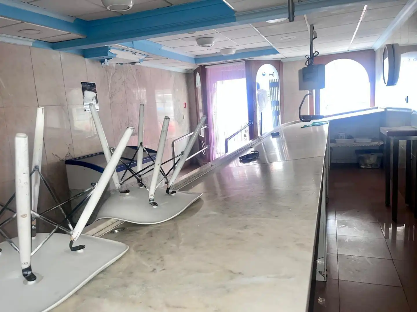 Local comercial en venda a Calle de la Diagonal, imagen 4