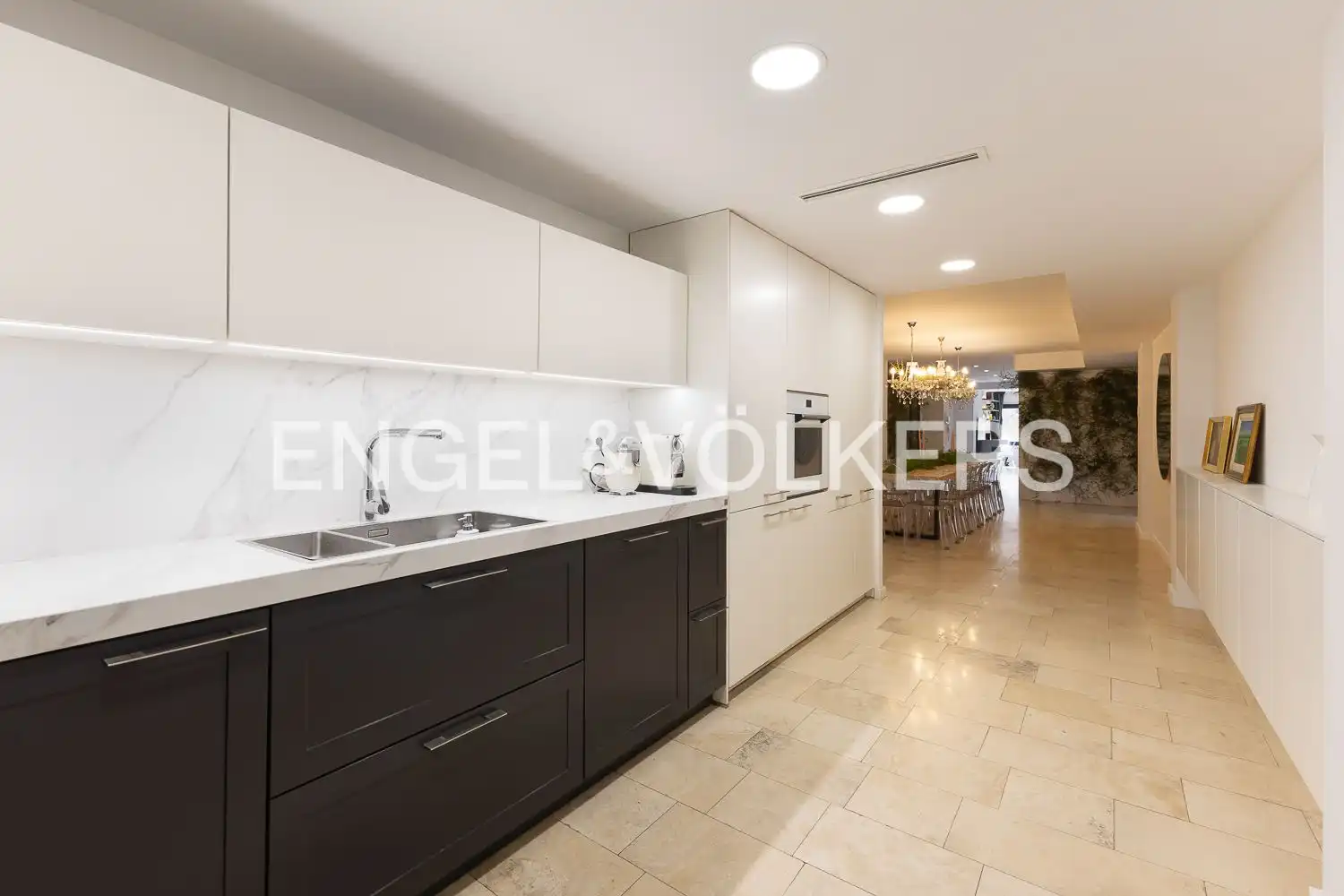 Kitchen of Flat for rent in Valencia  with Air Conditioner, Heating and Terrace
