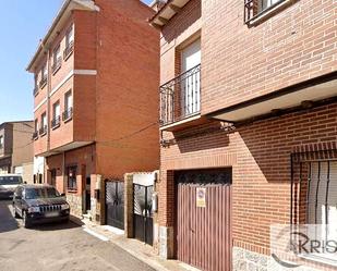 Exterior view of Flat for sale in Navahermosa  with Terrace