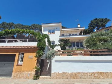 Casa con giardino in vendita a Urbanitzacions