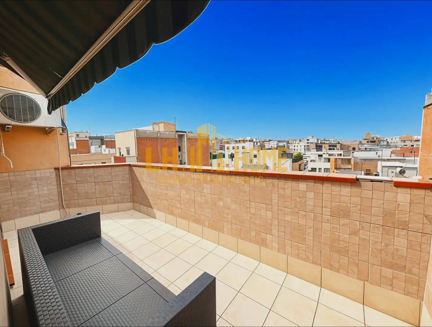 Terraza de Ático en venta en L'Hospitalet de Llobregat con Parquet