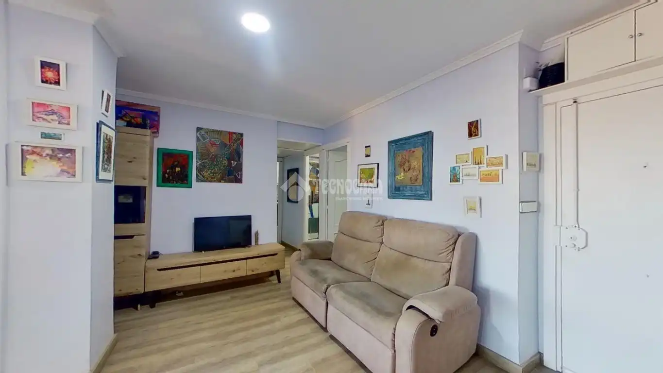 Sala de estar de Piso en venta en Barberà del Vallès con Parquet y Terraza