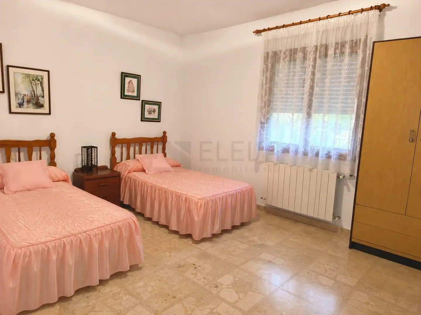 Habitación de Casa o chalet en venta en Minaya con Calefacción, Amueblado y Horno
