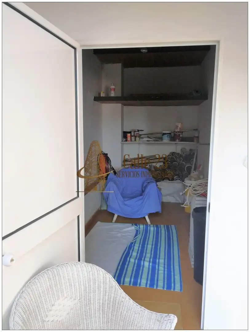 Habitación de Edificio en venta en Huelva