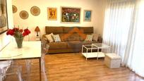 Living room of Flat for sale in Sant Quirze del Vallès  with Air Conditioner, Heating and Parquet flooring