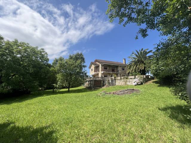 Casa-chalet en Venta en Villasevil - BO ESCOBEDO en Villafufre