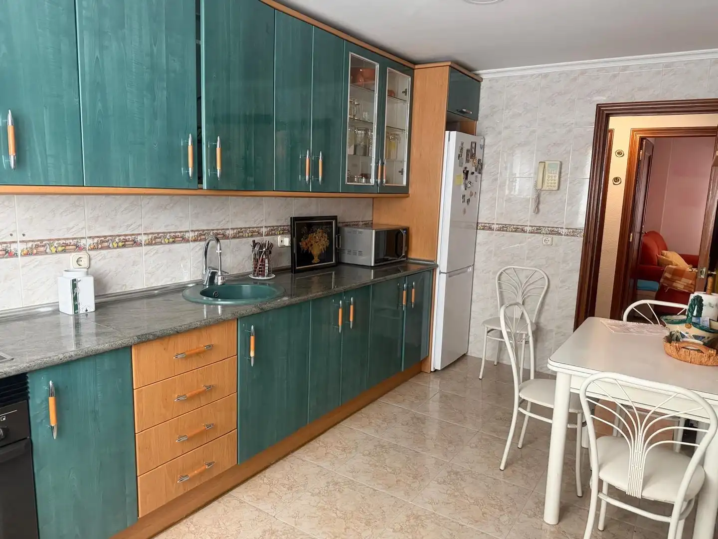Cuina de Pis en venda en Cáceres Capital amb Aire condicionat, Parquet i Moblat