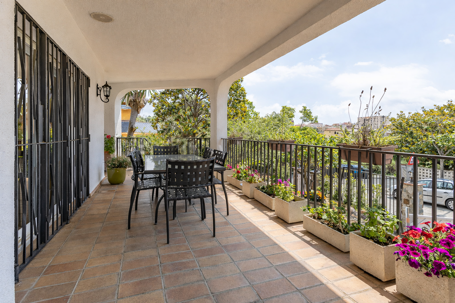 Terrassa de Casa o xalet en venda en El Masnou amb Calefacció, Jardí privat i Parquet