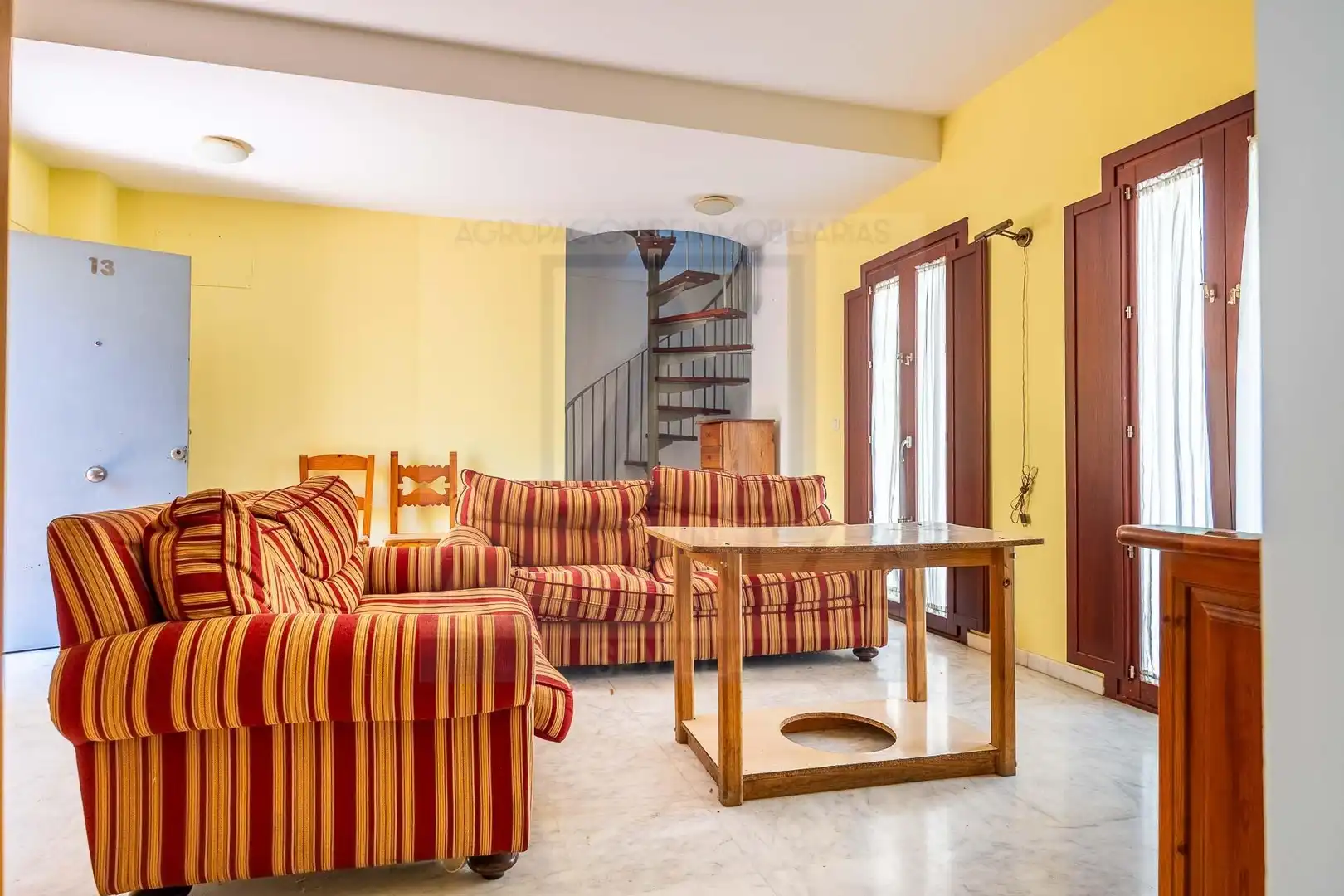 Wohnzimmer von Maisonette zum Verkauf in Gines mit Klimaanlage, Terrasse und Abstellraum