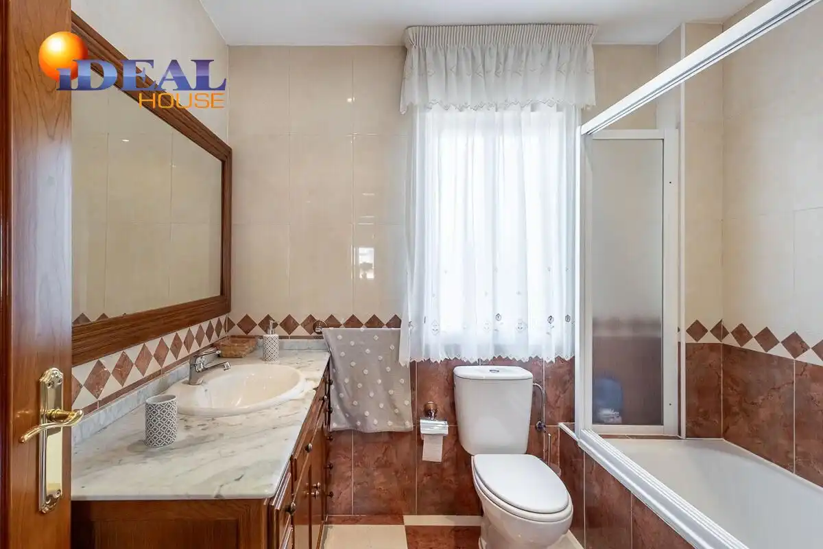 Home with pool for sale in Calle CARLOS CANO (HI), imagen 18