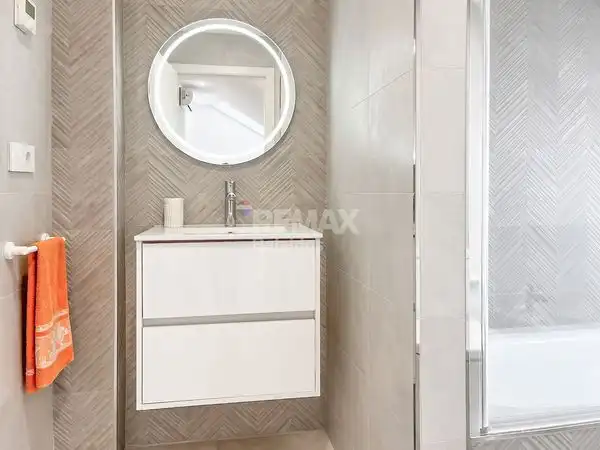 Bathroom of Duplexes for sale in Vigo   with Heating, Private garden and Terrace