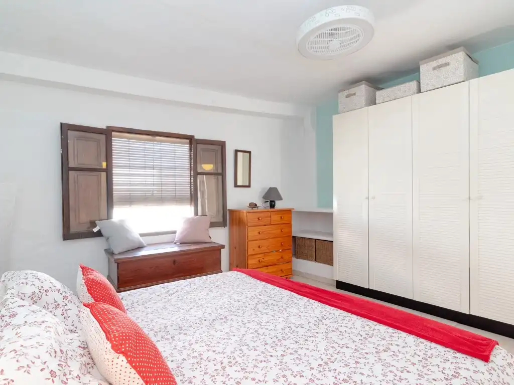 Houses for sale in Oliva, Valencia