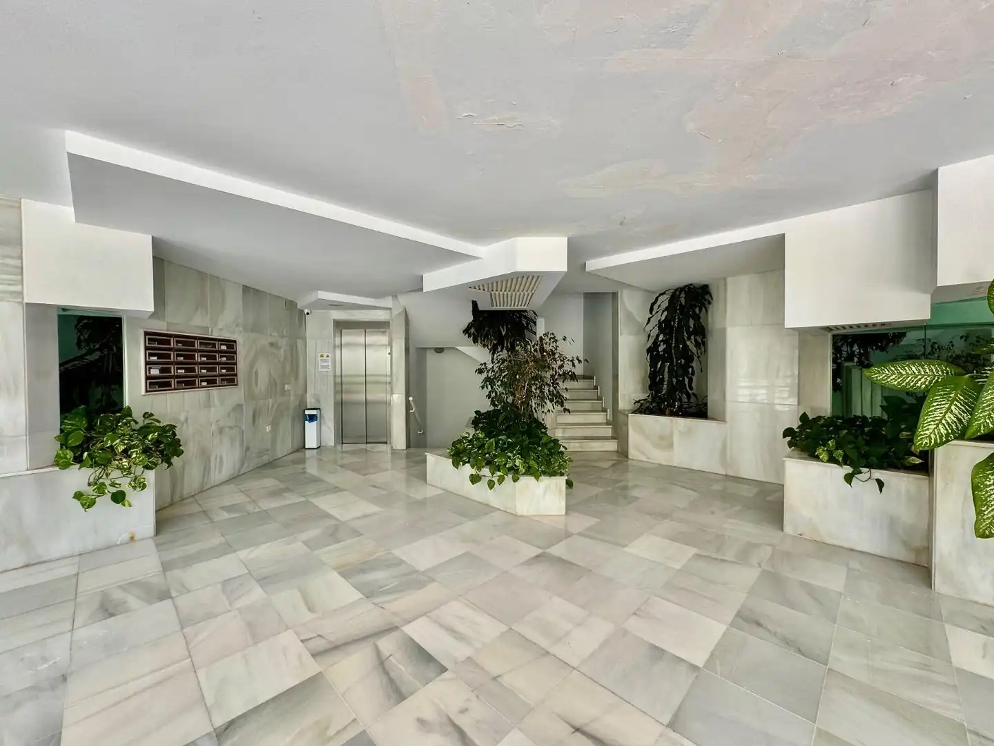 Piso en venta en Torremolinos con Aire acondicionado, Terraza y Trastero