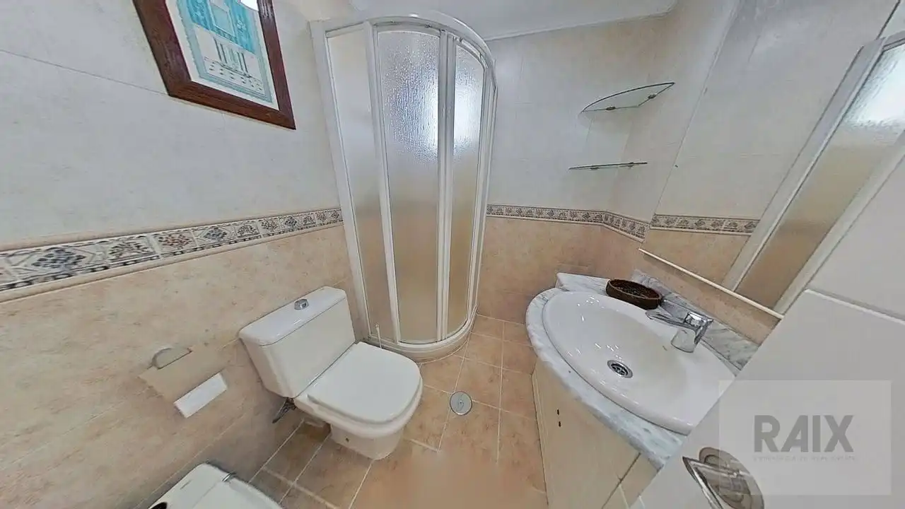 Baño de Casa o chalet en venta en Algeciras con Aire acondicionado, Terraza y Trastero